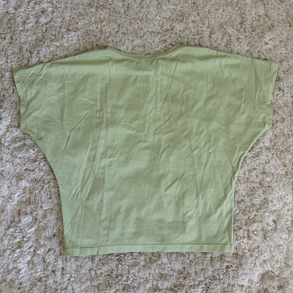 Uniqlo AIRism XS Drape T-Shirt - Picture 2 of 3